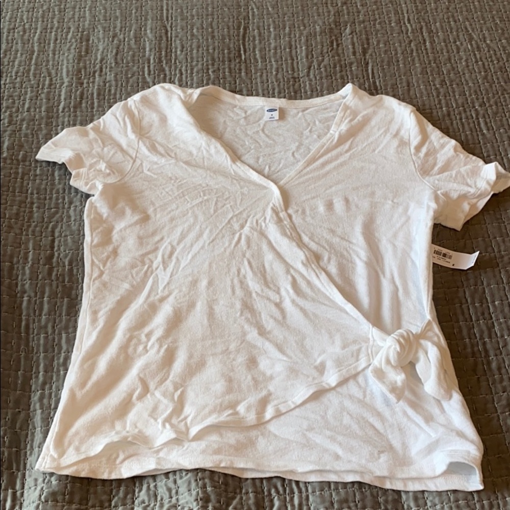 white top with knot
